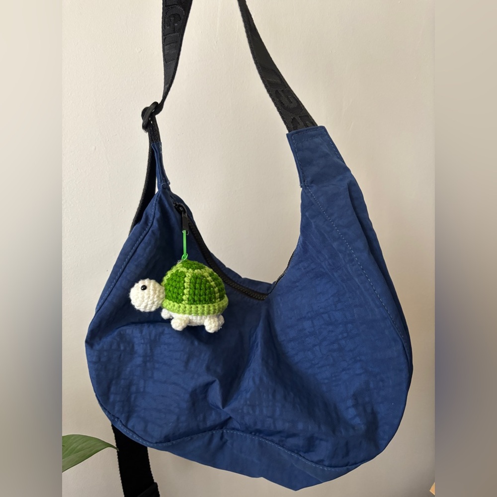 Baggu Medium Nylon Crescent Bag